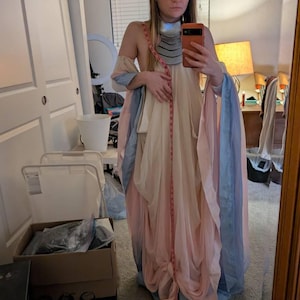 Anastsia added a photo of their purchase