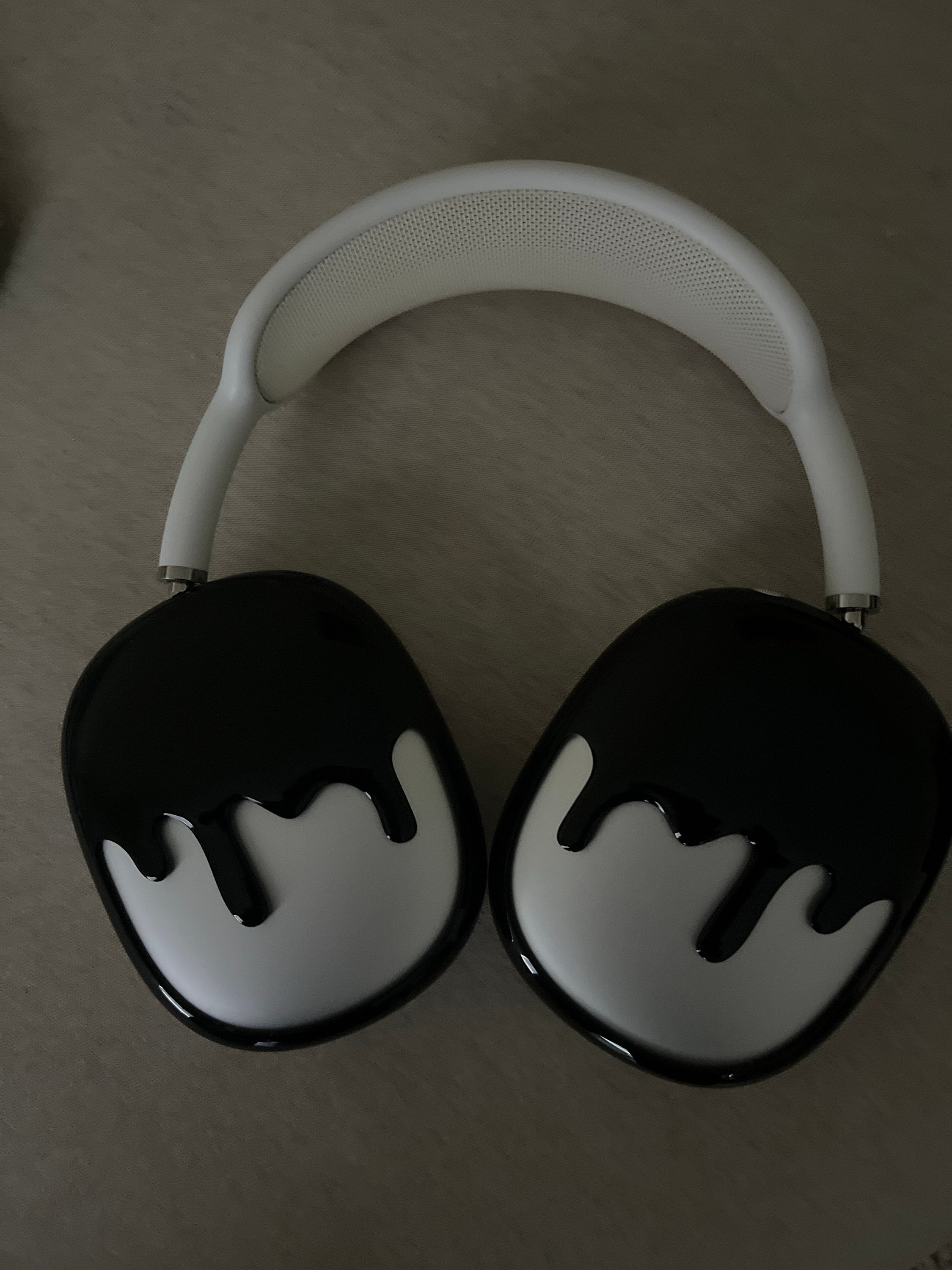 Drip Frames for AirPods Max (Jet Black)