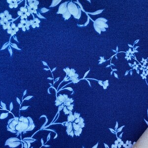 #106 Beautiful Unbranded Flowers Printed Cotton Fabric Calico U-PICK 1 