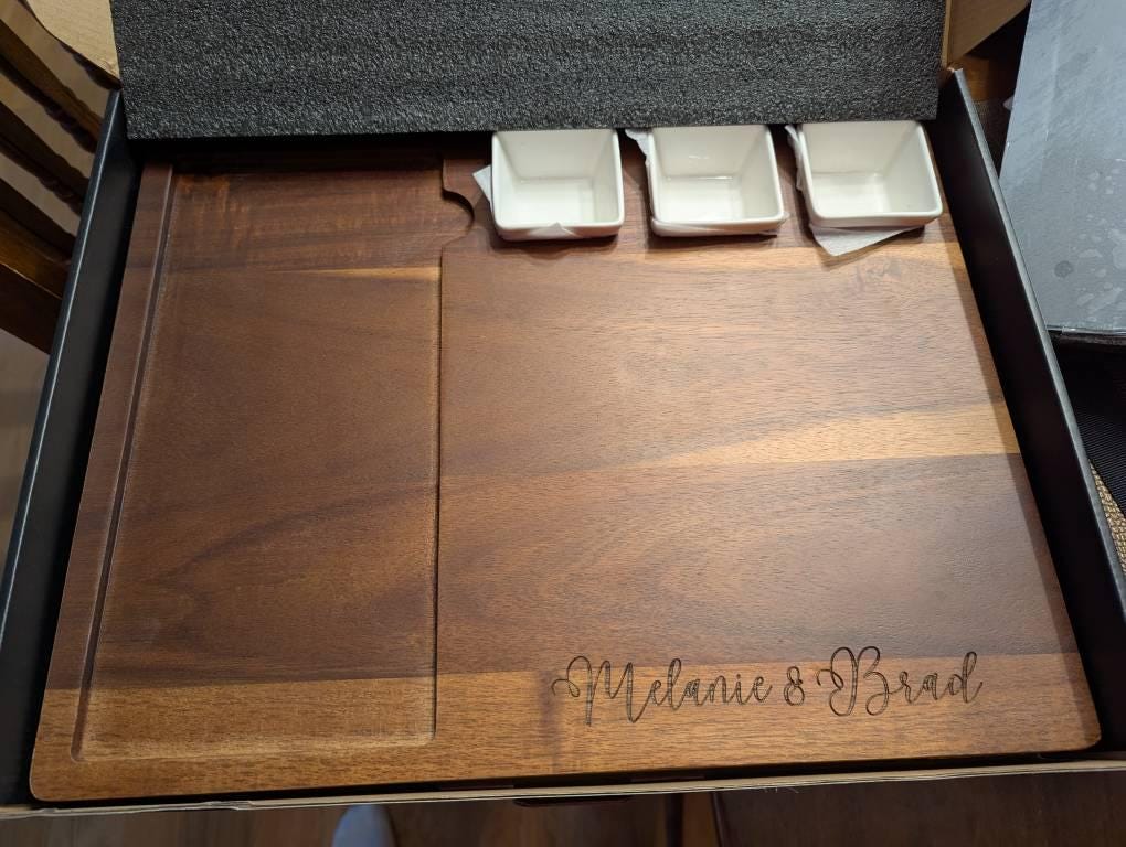 Charcuterie Board Personalized, Wedding Gift for the Couple Unique, Anniversary Gift, Housewarming Gift, Engagement Gifts Mother in Law Gift