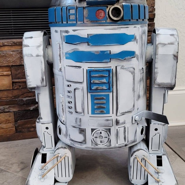 R2D2 Metal Art - R2D2 Wood Burner With Movie Paint Finish - R2D2
