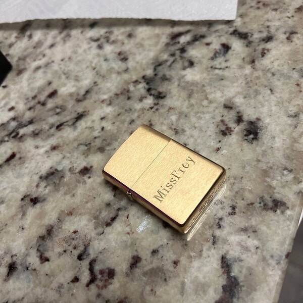 Custom Engraved Zippo Classic Brush Chrome Pipe Lighter: Refillable Windproof Pocket Lighter, Made In USA - Foto 8