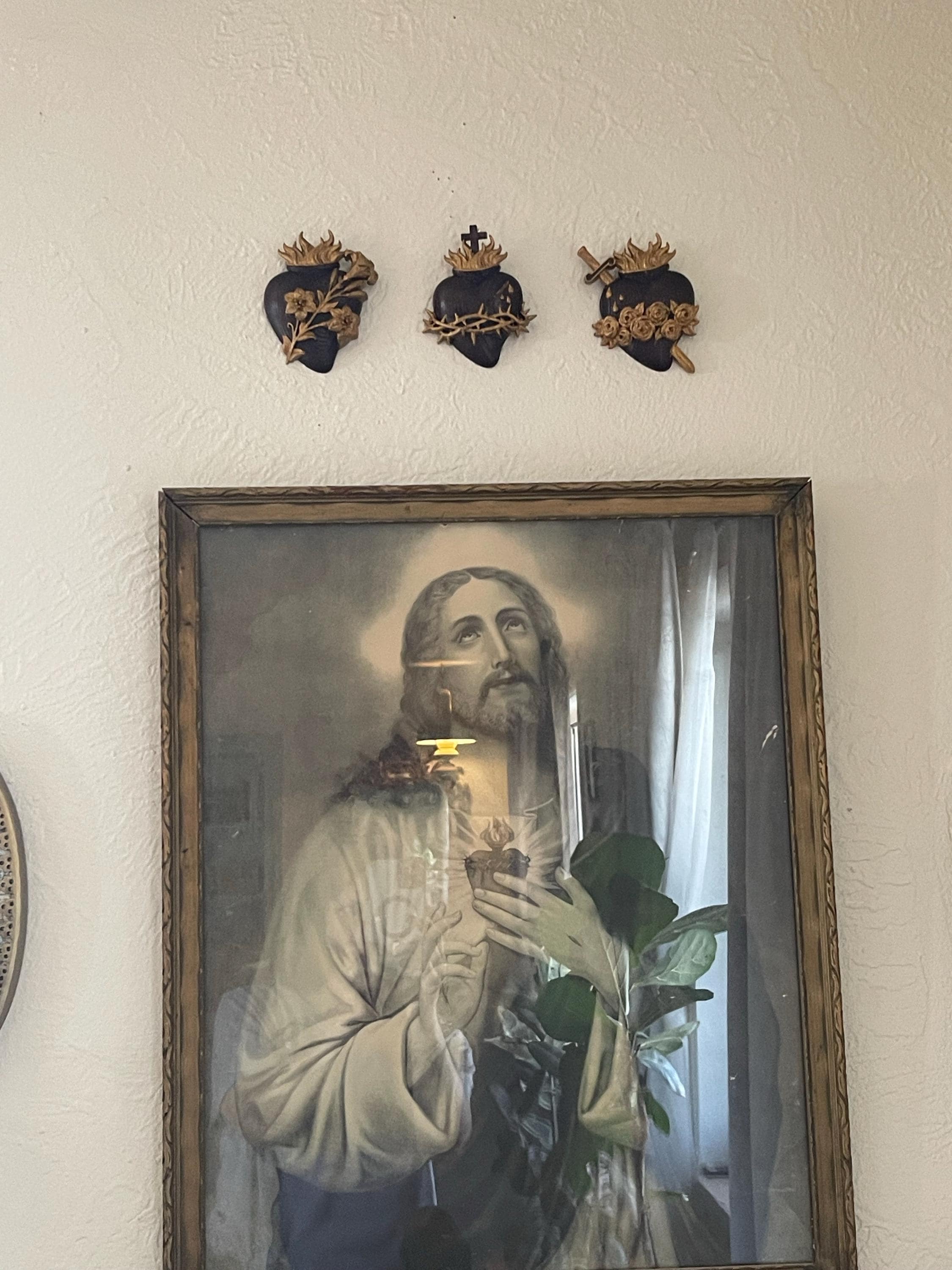 Wooden Three Sacred Hearts of the Holy Family 4 colors Wall Hanging Art