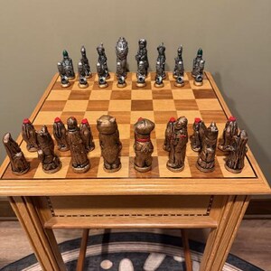Wizard of Oz Chess Set, Customisable Colours (pieces Only) Dorothy