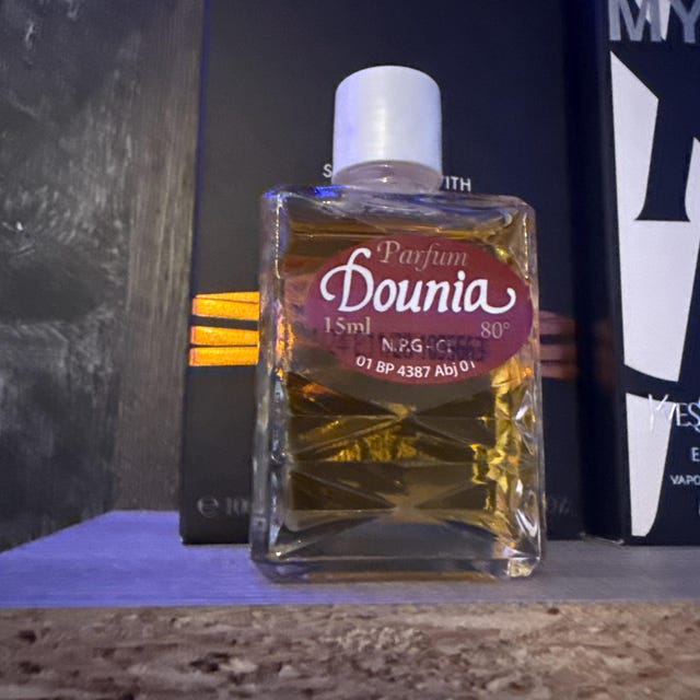 Parfum Dounia - Flacon 15 Ml, Version Femme, Neuf Sous Cellophane D'Origine