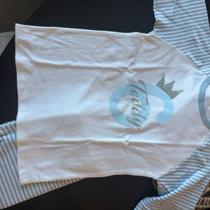 Ellis added a photo of their purchase