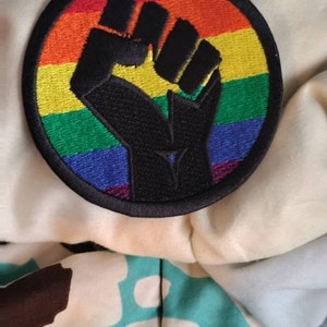 thumbnail image 2 of Risig Sun Japan Flag Patch – Iron On / Sew On Embroidery Patch 2 of 6