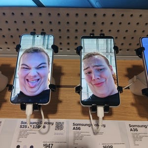 The added a photo of their purchase