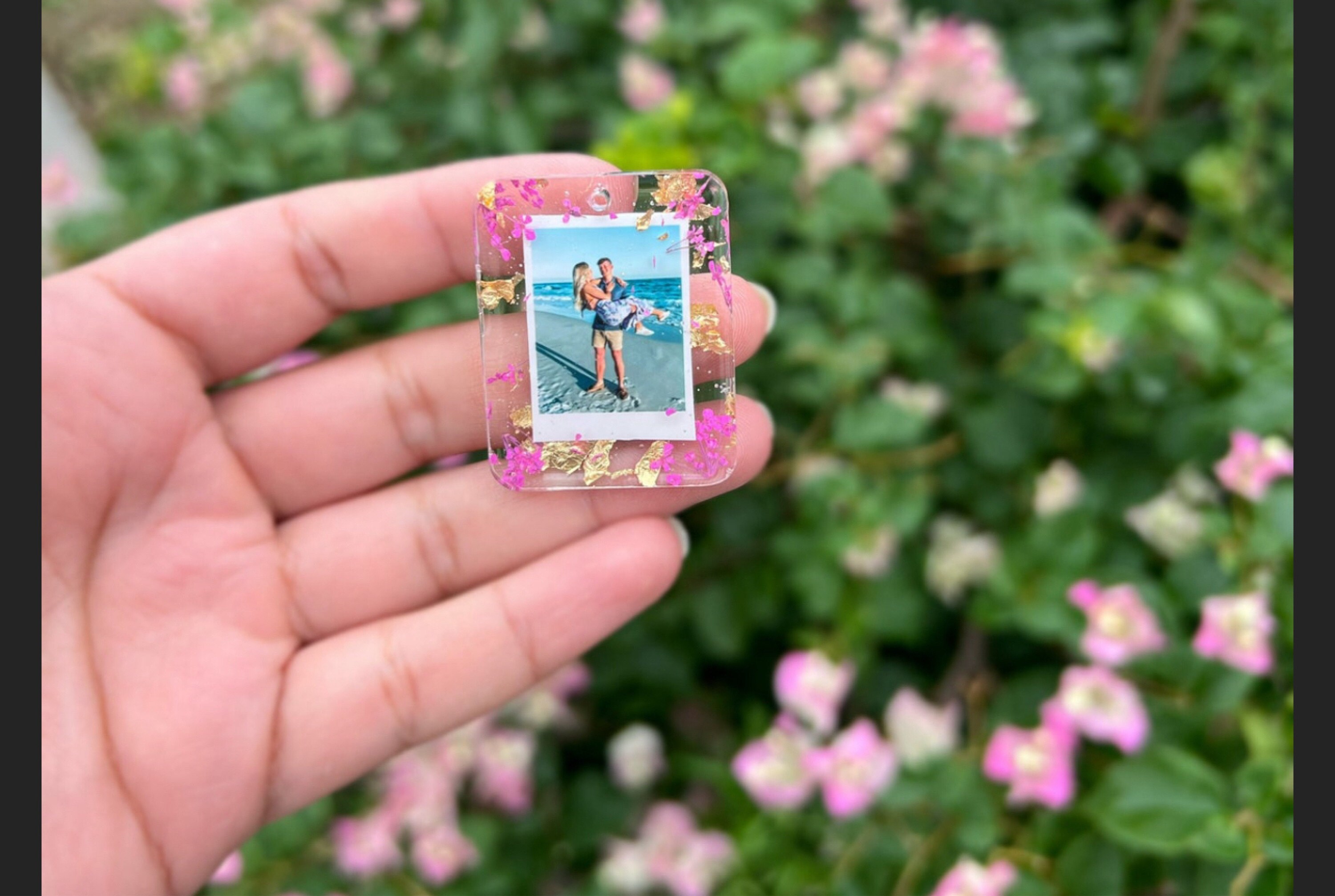 Personalized Photo Gold Keychain, Customize W/Your Photo,  Resin Photo Keychain, Personalized, Anniversary Gift, Photo Keychains, Pets