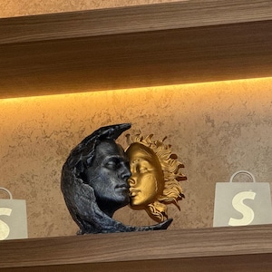 Afaq hat ein Foto des gekauften Artikels hinzugefügt
