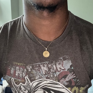 Ricardo added a photo of their purchase