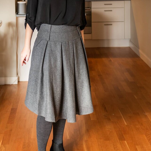 スカート ASYMMETRICAL SKIRT IN LIGHTWEIGHT TAILORED WOOL Maxi Wool Skirt, Maxi Skirt, Gray Skirt, Wool Skirt, Pleated