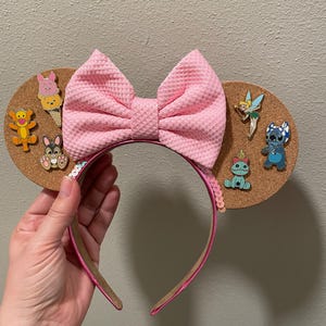 Original Pin Trading Cork Board Mouse Ears | THE ORIGINAL - Etsy display picture 1