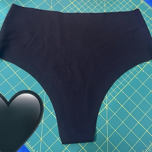 Chantelle added a photo of their purchase