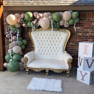 Tishauna added a photo of their purchase