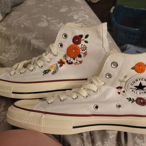 Embroidered Converse/ Converse Custom Flower Embroidery / - Etsy
