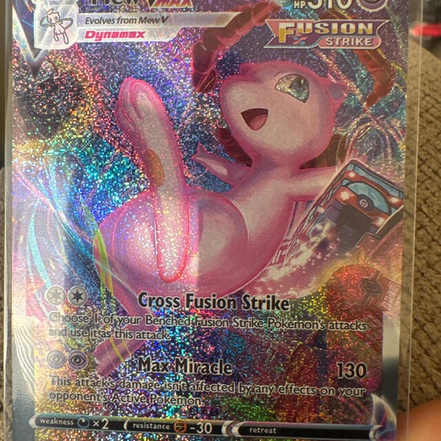 Mew VMAX - Fusion Strike - 269/264 / Secret Rare - Perfect Gift