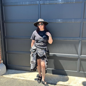 Jasmin added a photo of their purchase