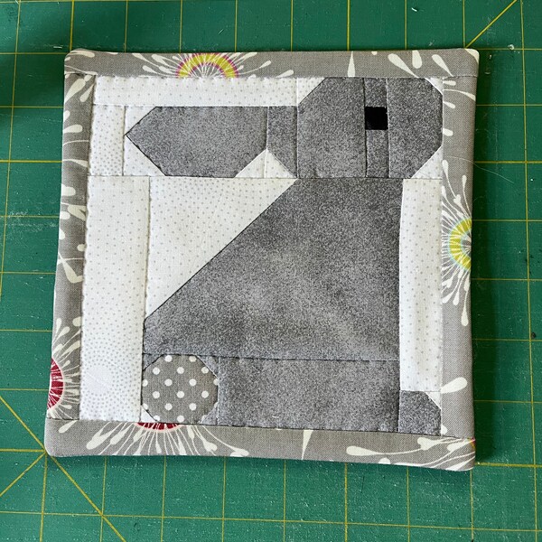PDF Easter Quilt Pattern - Green Bunny Quilt Pattern - Etsy
