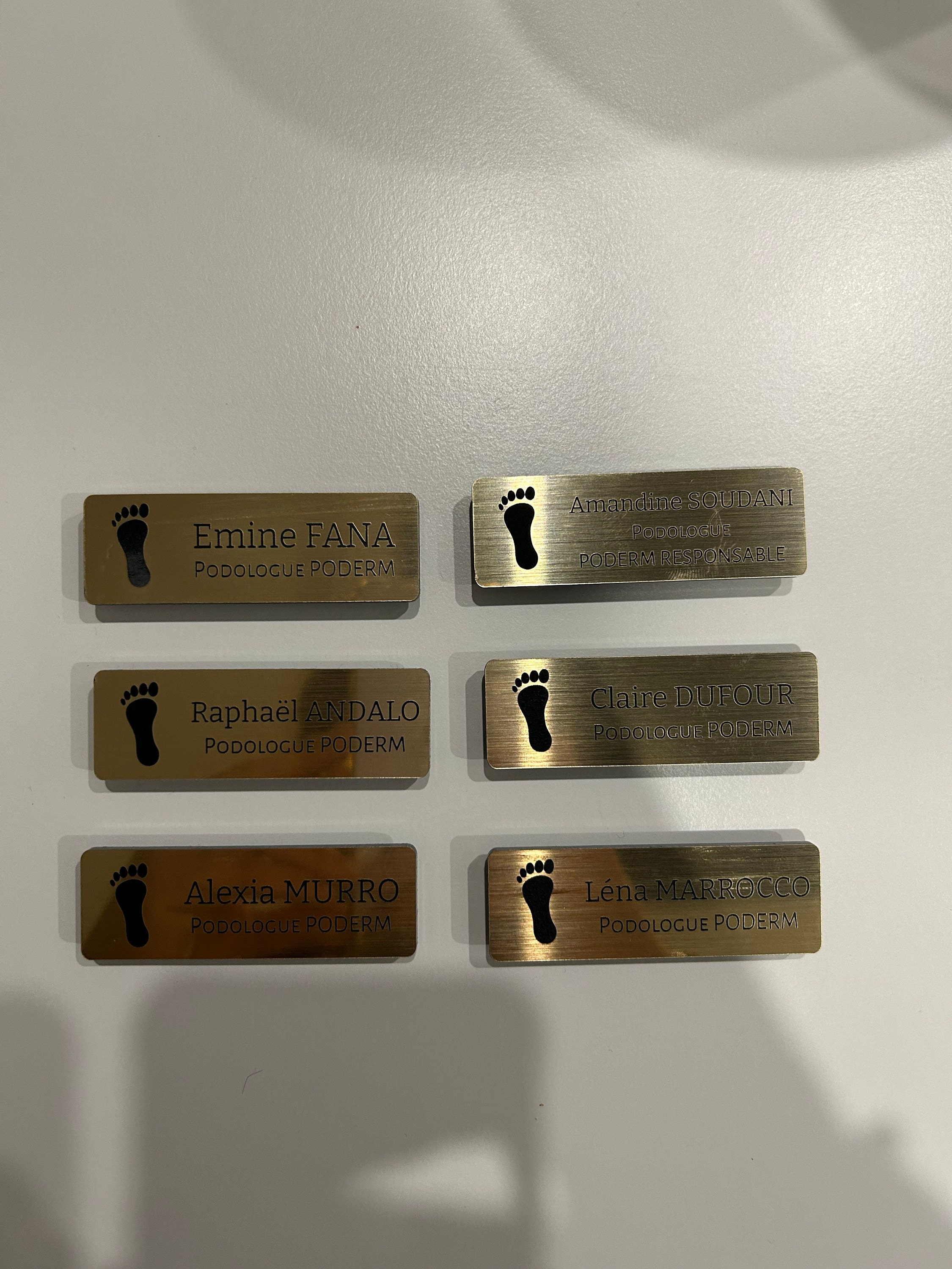 Personalized Name Golden Pharmacy Badge, Pharmacist/Preparer/Nurse/Midwife/Caregiver Magnet, Gift for Medical Staff