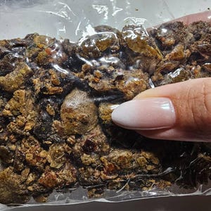 Vitaliia added a photo of their purchase