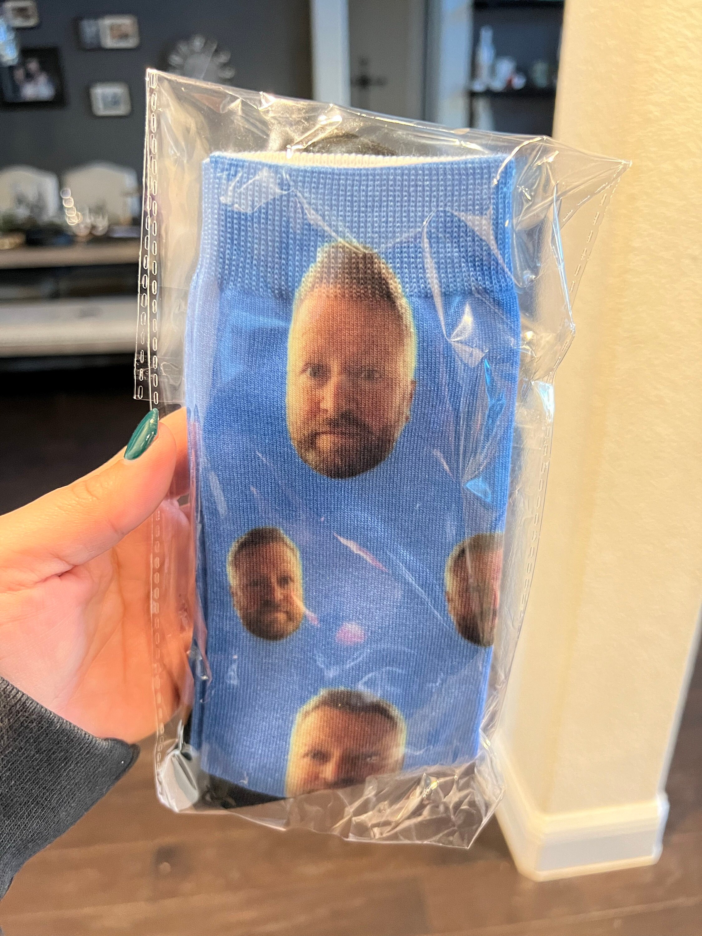 Custom Face Socks with Picture, Personalized Smiley Photo Socks, Funny Socks with face,Funny Sock gag Gifts for Men Women, Christmas Gifts