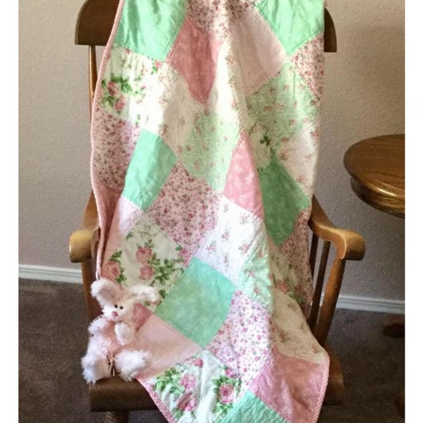 Japanese Tokyo Print Pattern Bed Set Quilt