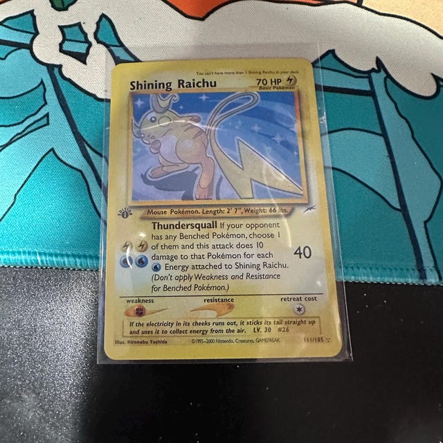 Shining Raichu 111/105 Neo Destiny - English Version