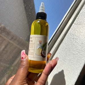 Queenn added a photo of their purchase