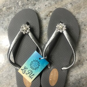 Beach flip flops Any occasion black and white women/'s flip flops Black and white striped flip flops with black button for women