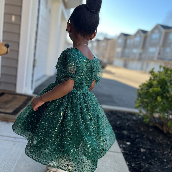 Hunter Green Pearl Dress