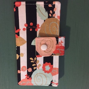 Buyer photo Nicole Freed, who reviewed this item with the Etsy app for iPhone.