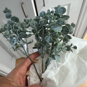 Yesica added a photo of their purchase