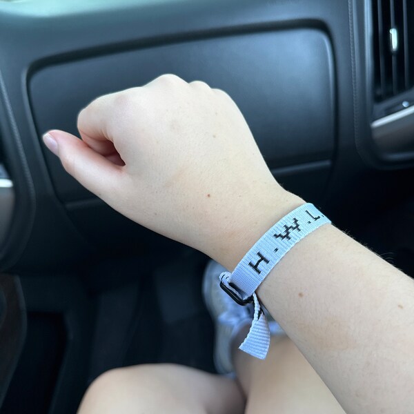 how to tie a wwjd bracelet