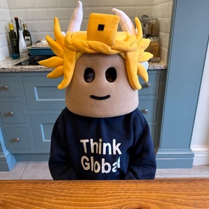 Noob Mascot Head - Roblox