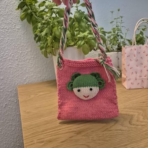 Thais added a photo of their purchase