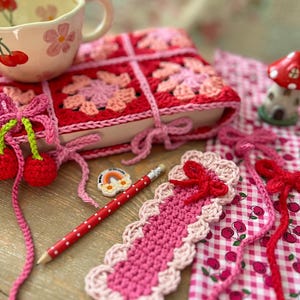 Crochet Book Sleeve, Book Cover, Ribbon Book Sleeve, Crochet Accessory, Book Protector, Book Accessory, Kindle Cover