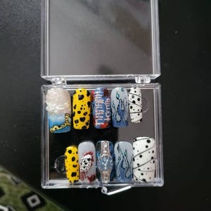 Kay added a photo of their purchase