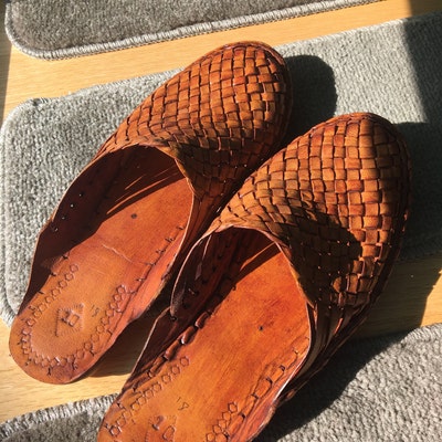 Mens Leather Mules, Kolhapuri Men Shoes, Hippie Sandals, Boho Shoes ...