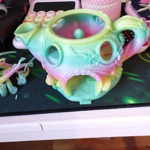 Kim added a photo of their purchase