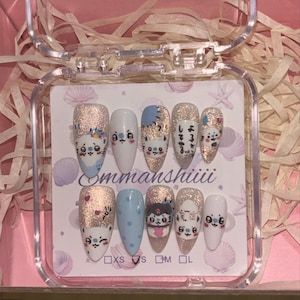 Valeria added a photo of their purchase