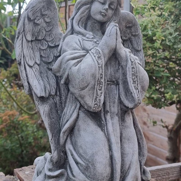 Reconstituted Stone Praying Angel Statue | Vintage Concrete Garden ...