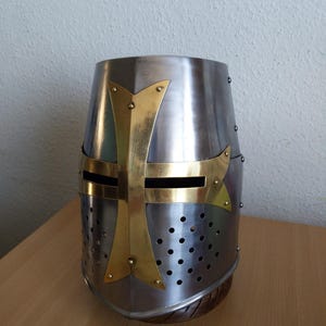 A ha aggiunto una foto del proprio acquisto