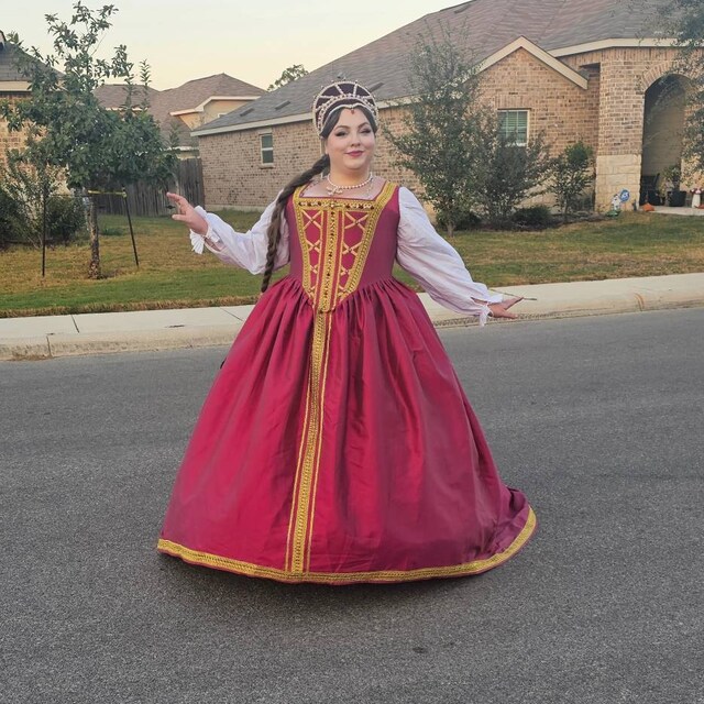 green emerald velvet dress Burgundy Gold Applique Sweetheart Elastic Satin Prom Dress with High Slit