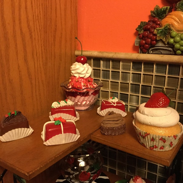 New Handmade Faux Fake Ice Cream Sundae Vanilla Chocolate Strawberry ...