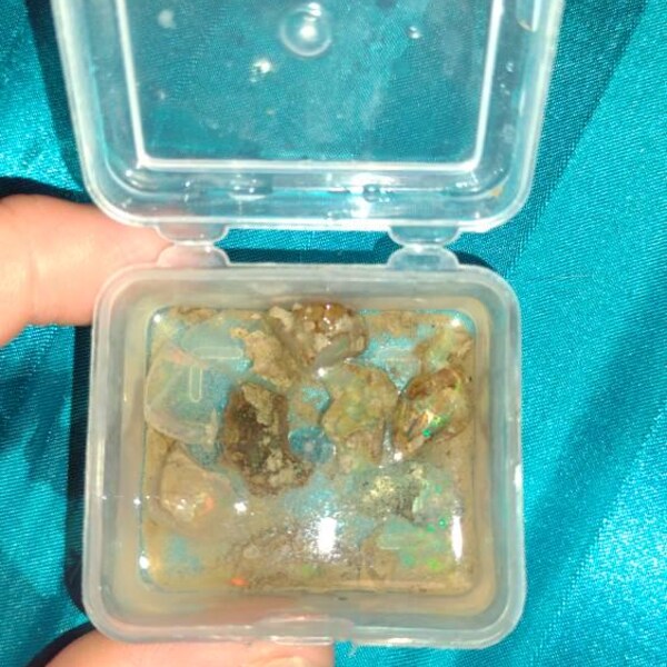 Opal Raw Crystals, Bulk Raw Opal, Rough Opal Gemstone, A Grade Ethiopian Welo Opal for Raw Opal Jewelry