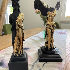 ニケの勝利の女神像 古代ギリシャの有名な彫刻 高さ31 cm - Etsy 日本