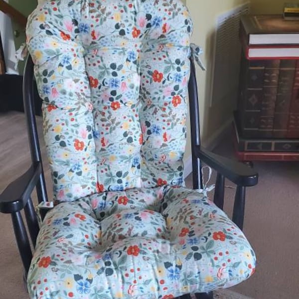 Pink Floral Chair Pad, Tufted Cushion, Shabby Chic, Rose Seat Kids ...