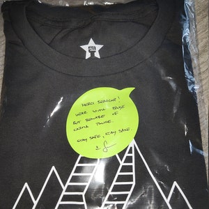 Aurélia added a photo of their purchase