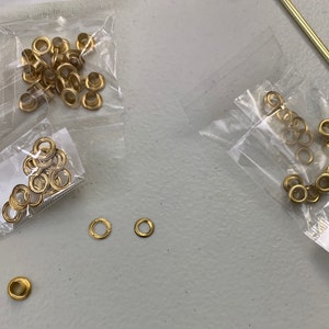 20 Sets Metal Eyelets Grommets And Punch Die Tool Set For Leather Craft  Shoelace Clothing Grommet Banner Gold 4MM 5MM 6MM - Buy 20 Sets Metal  Eyelets Grommets And Punch Die Tool